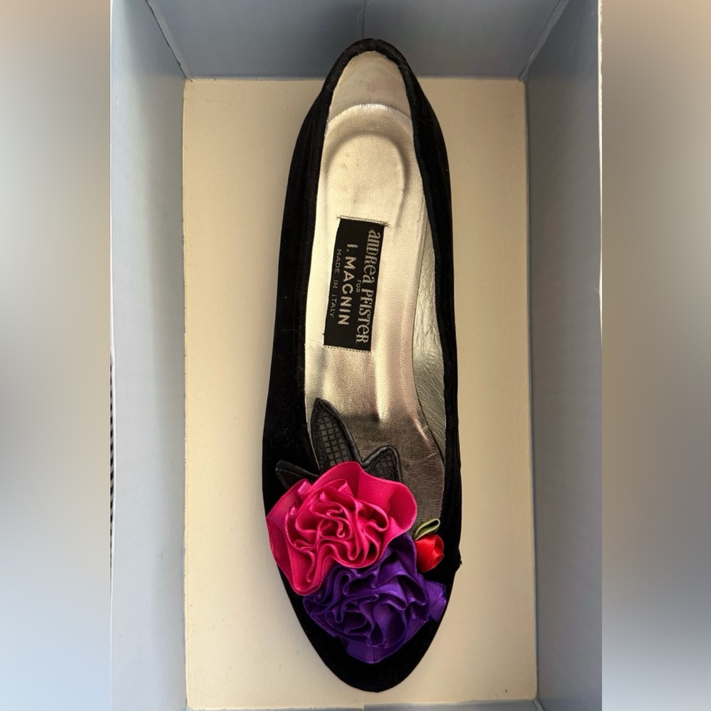 Andrea Pfister for I. Magnin Vintage Flats with Flowers